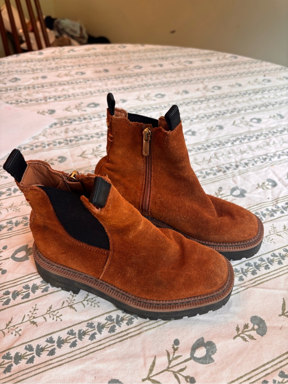 Sam Edelman Girls Suede Chelsea Boots